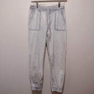 American Eagle Hi-Rise Chambray Joggers NEW Small